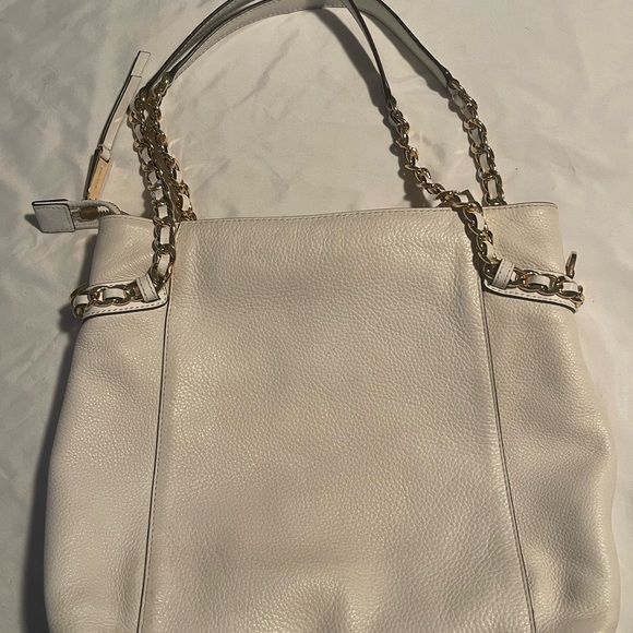 Rare Michael Kors Large Brooke Hobo Bag White Pebbled Leather Gold Straps W Lock - Picture 6 of 14